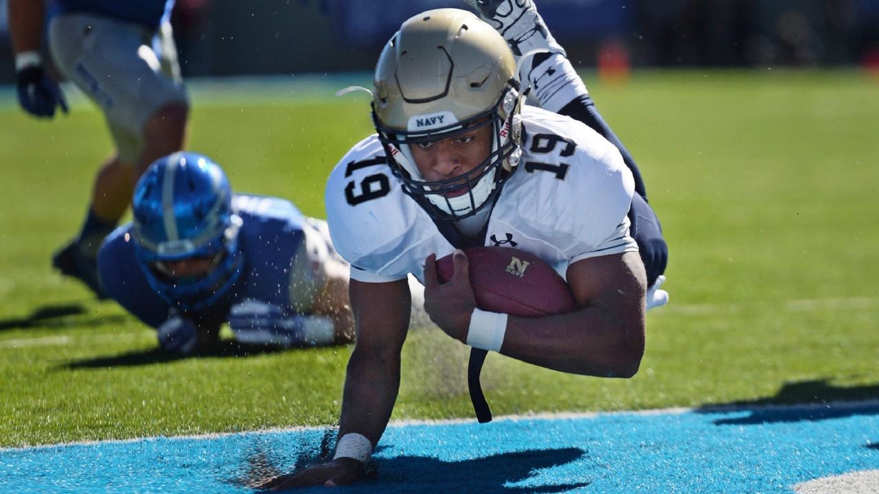 NCAA, americký fotbal, sestřih, 5. kolo