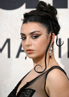 Charli XCX